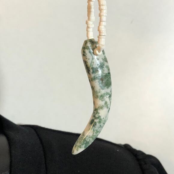 Tree Agate and Heishi Bead Necklace Claw with Gemstone Chips 21" - Picture 3 of 9